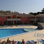 Apartment Colourful Flat With A Fenced Garden And Fireplace Bibione