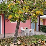 Apartment Colourful Flat With A Fenced Garden And Fireplace