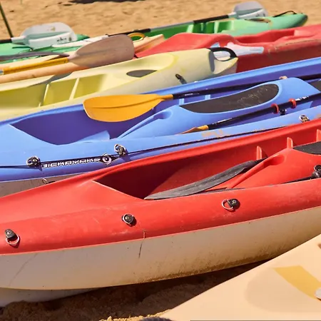 Apartman Colourful Flat With A Fenced Garden And Fireplace *