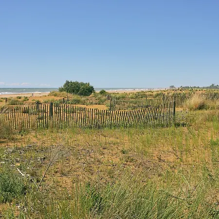 Colourful Flat With A Fenced Garden And Fireplace Bibione