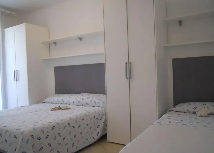 Colourful Flat With A Fenced Garden And Fireplace * Bibione