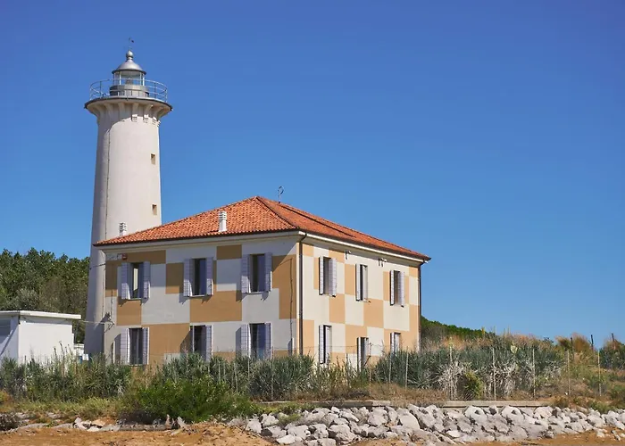 Colourful Flat With A Fenced Garden And Fireplace Bibione